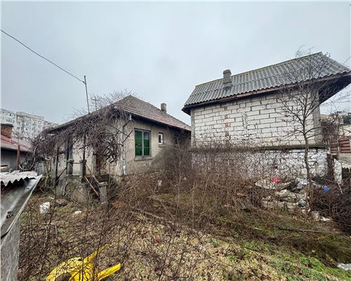 Teren 491 mp în centrul Tulcei, pozitie excelenta, cu case existente