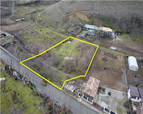 Teren intravilan 1.906 mp | 2 fronturi | Zona linistita | Parches