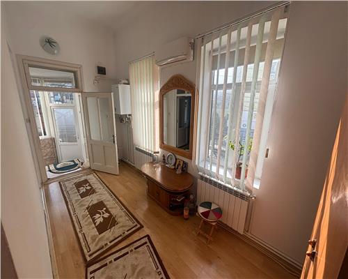 Casa ultracentrala Tulcea | 3 camere | Centrala pe gaz