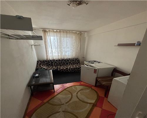 Garsoniera 11 mp Zona Vest, mobilata, ideal investitie
