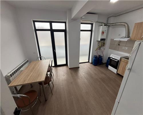 Apartament 3 camere E3, bloc nou cu lift, complet mobilat