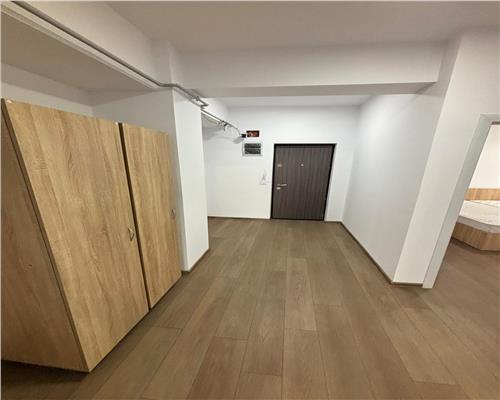 Apartament 3 camere E3, bloc nou cu lift, complet mobilat