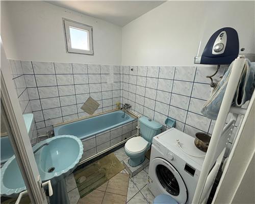 Apartament 3 camere, zona Gelco, ideal pentru muncitori, 8 persoane