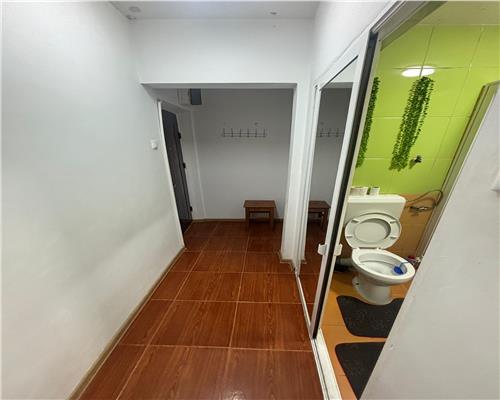 Apartament 2 camere de închiriat, zona Neptun, mobilat si utilat