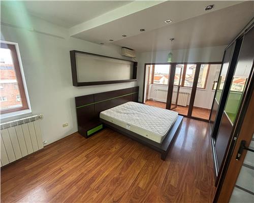 Apartament 3 camere, 170 mp, 2 niveluri, ultracentral – Str. Babadag