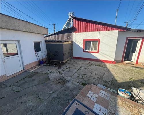 Casa 3 camere Tulcea, central, lânga Hotel Delta, teren 221 mp