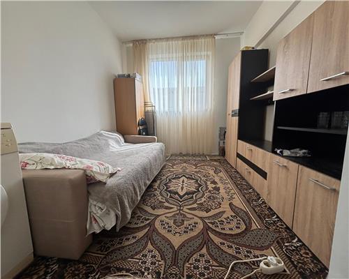 Garsoniera 17 mp, mobilata, et. 3, cu chirias – ideal investitie