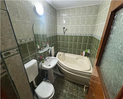 Apartament 3 camere, 89 mp, central, renovat, mobilat, utilat