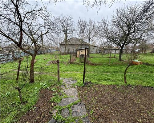 Casa Agighiol cu teren 2113 mp si deschidere la 2 strazi