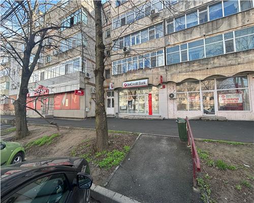 Spatiu comercial E3 Tulcea, vitrina mare, vad excelent