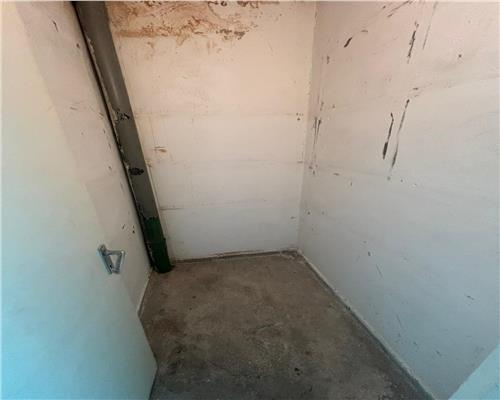 Apartament 3 camere decomandat – Cartier Neptun