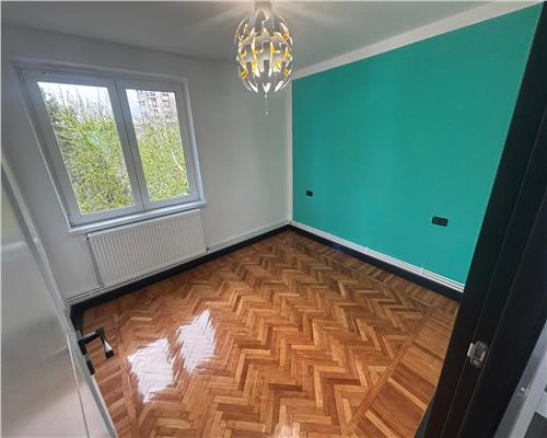 Apartament 3 camere ultracentral, renovat complet, vedere Dunare