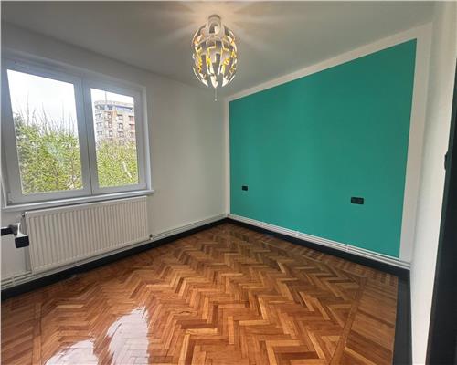 Apartament 3 camere ultracentral, renovat complet, vedere Dunare