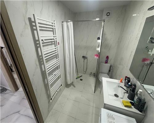 Garsoniera noua, mobilata si utilata complet, central