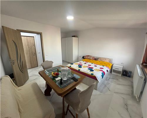 Garsoniera noua, mobilata si utilata complet, central