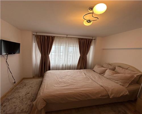 Ap. 3 camere central, mobilat, parcare inclusa, vedere Dunare