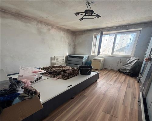 Apartament 2 camere decomandat, 51 mp, zona buna, pret excelent