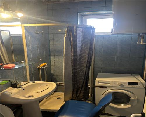 Apartament 2 camere decomandat, 51 mp, zona buna, pret excelent