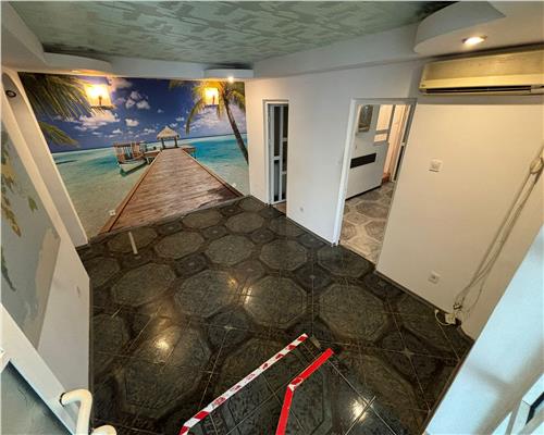 Spatiu ultracentral parter 57 mp, 3 camere, vad excelent