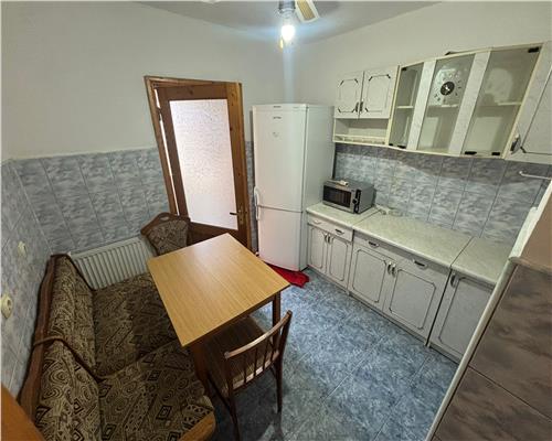 Apartament 2 camere E3, 53 mp, mobilat, centrala noua