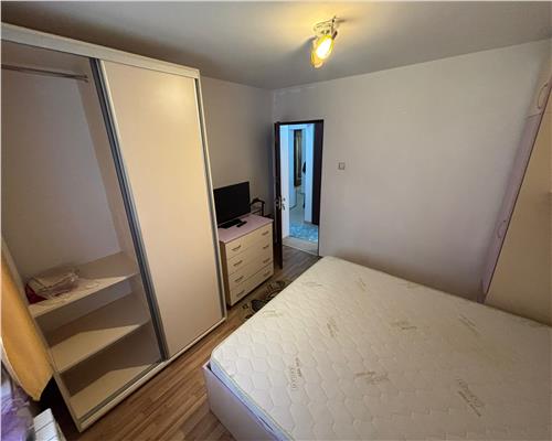 Apartament 2 camere E3, decomandat, renovat, mobilat, parter