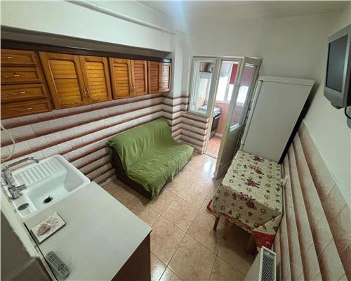 Apartament 2 camere, vedere Lac Ciuperca, zona Pelican