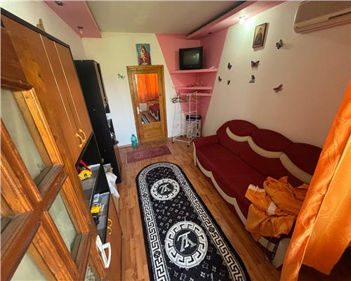 Garsoniera 23 mp, etaj 4/7, Dallas – ideal investitie