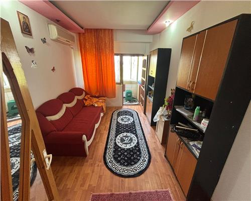 Garsoniera 23 mp, etaj 4/7, Dallas – ideal investitie