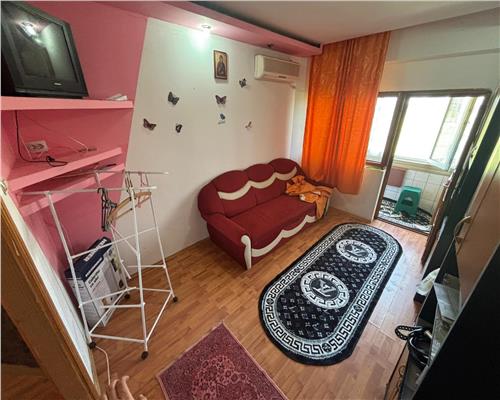 Garsoniera 23 mp, etaj 4/7, Dallas – ideal investitie
