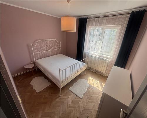 Apartament 3 camere Ultracentral, vedere Piata Civica