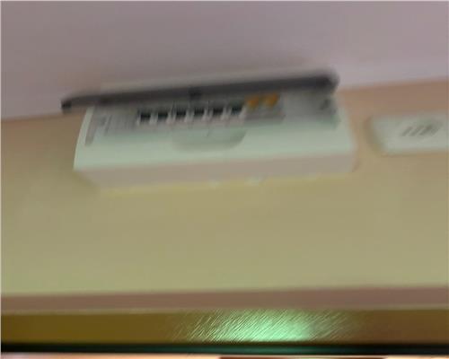 Apartament 3 camere decomandat, 63 mp, centrala gaz, Vest