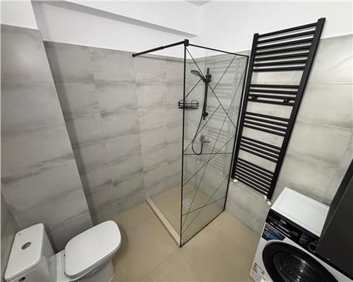Apartament nou 2 camere, mobilat, terasa mare, zona Kaufland