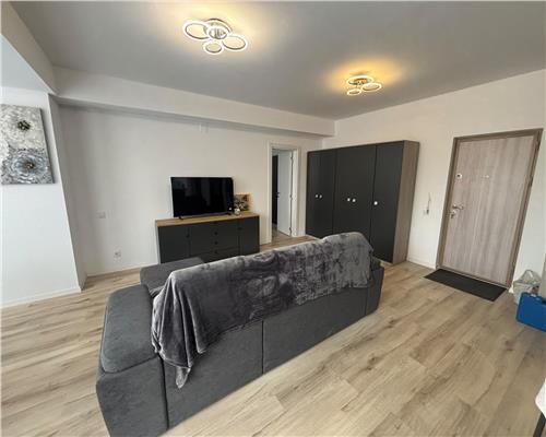 Apartament nou 2 camere, mobilat, terasa mare, zona Kaufland