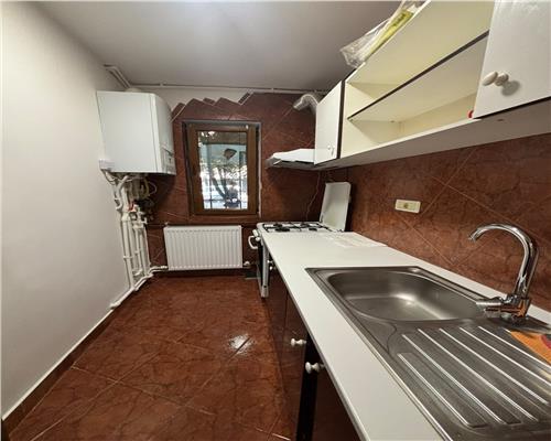 Apartament 2 camere, mobilat, Strada Spitalului, parter