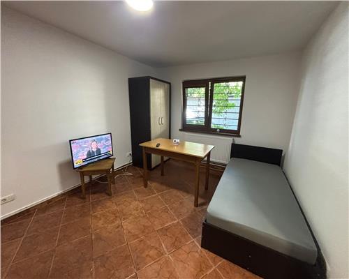 Apartament 2 camere, mobilat, Strada Spitalului, parter