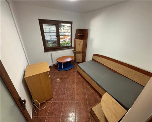 Apartament 2 camere, mobilat, Strada Spitalului, parter
