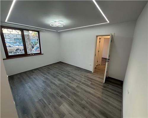 Apartament ultracentral 60 mp, mobilier la alegerea chiriasului