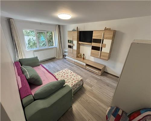 Apartament 3 camere renovat, mobilat si utilat, E3, langa Pompieri
