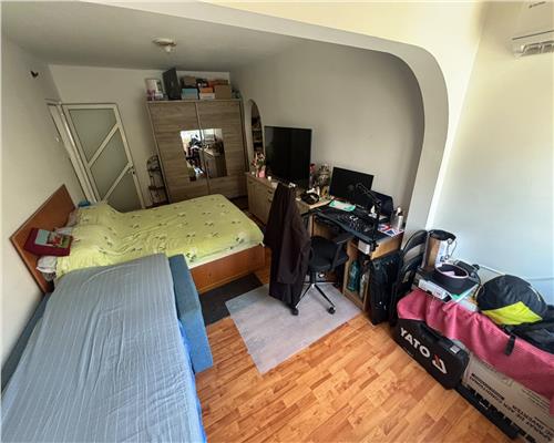 Apartament 2 camere, etaj 1, Vest, mobilat, 47 mp