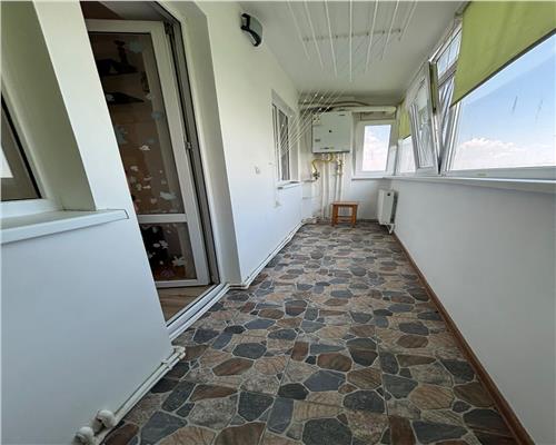 Apartament 2 camere de închiriat – Central, vedere la faleza