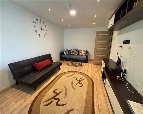 Apartament 2 camere de închiriat – Central, vedere la faleza