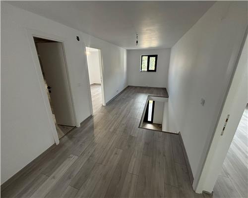 Casa moderna S+P+1 de vanzare, modernizata in 2026