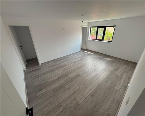 Casa moderna S+P+1 de vanzare, modernizata in 2026