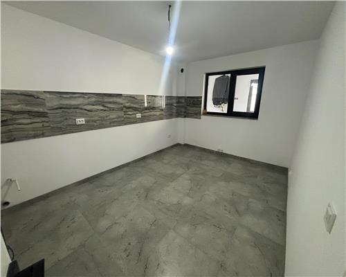 Casa moderna S+P+1 de vanzare, modernizata in 2026