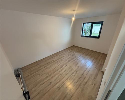Casa moderna S+P+1 de vanzare, modernizata in 2026