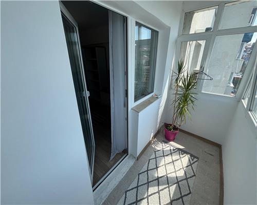 Apartament 2 camere de inchiriat, complet renovat