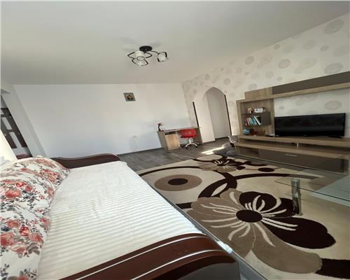 Apartament de inchiriat, 2 camere, cu vedere la faleza