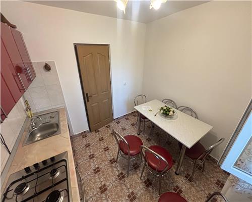 Apartament 2 camere de vanzare, decomandat, C5