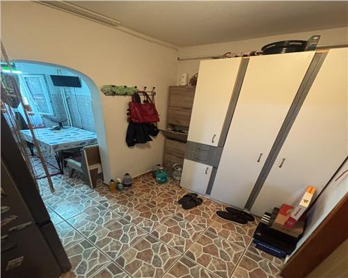 Apartament de inchiriat, mobilat si utilat complet