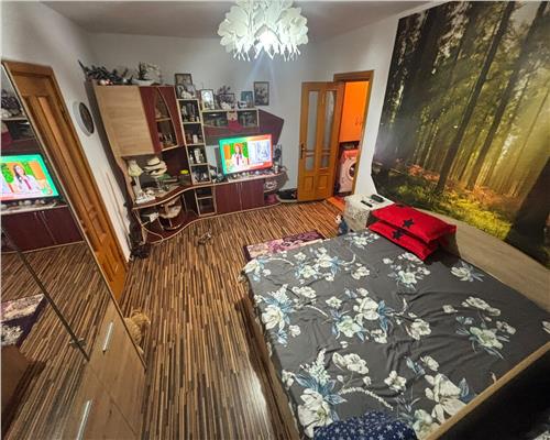 Apartament de inchiriat, mobilat si utilat complet